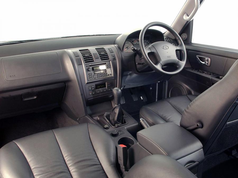  Hyundai Terracan 2003 года  (ZA) (фото 5 из 12)
